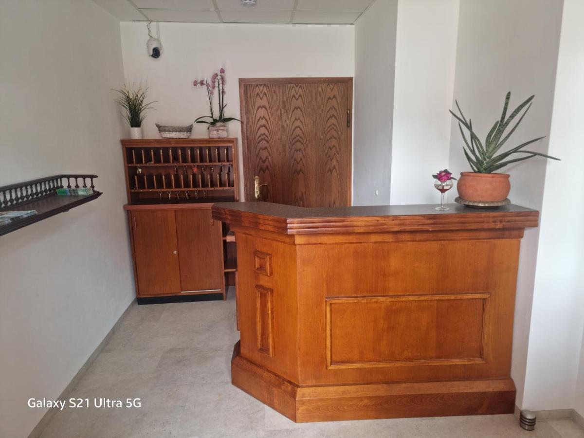 1A Hotel Zimmer Frei Spremberg Exteriér fotografie